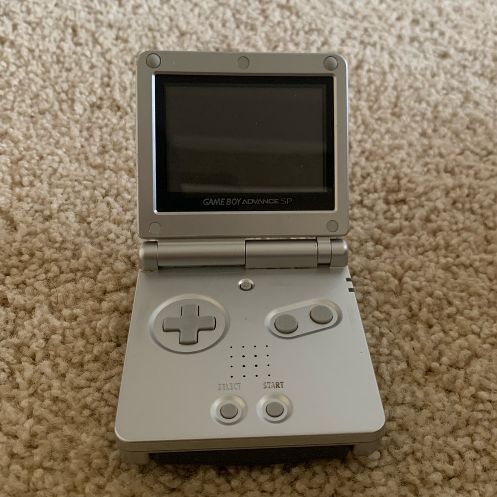 Game Boy Advance SP
